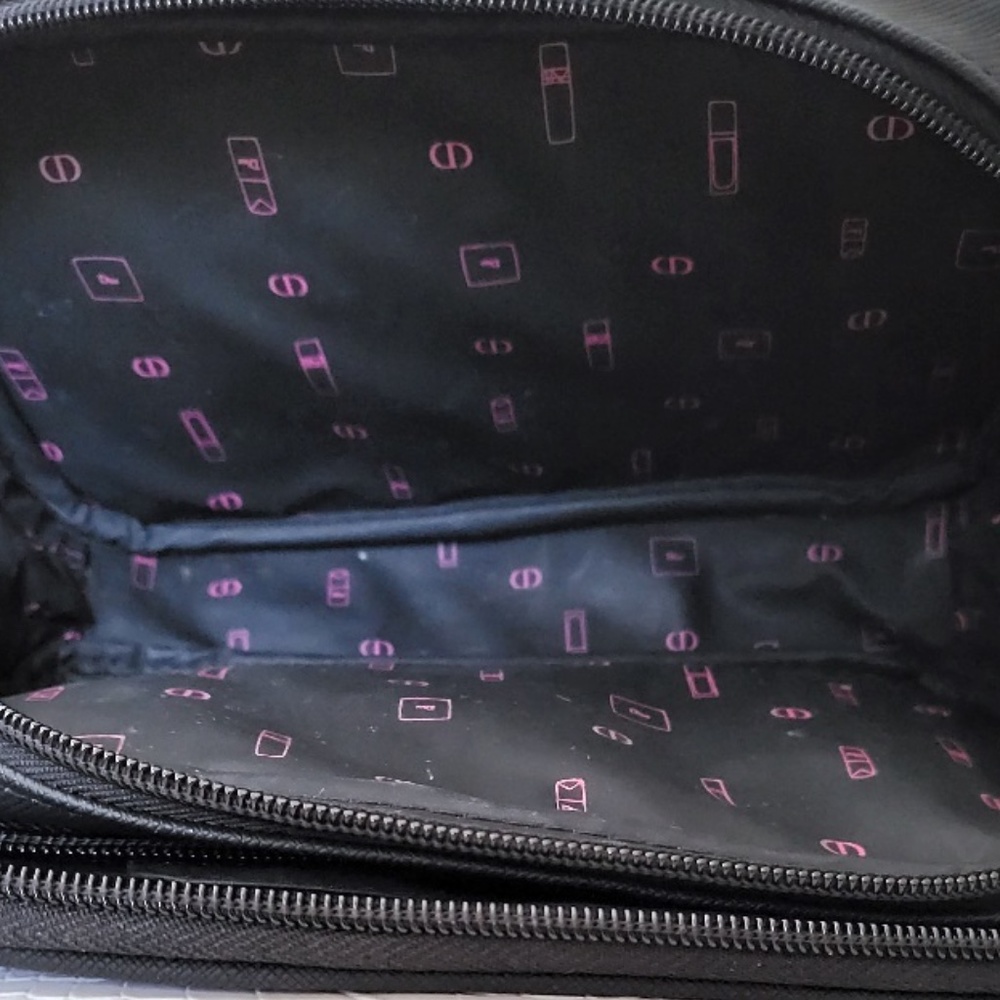 Dior Backstage Black Make-up  Zipper Pouch - Picture 7 of 14
